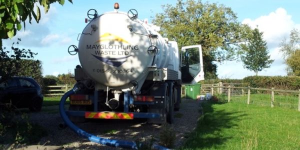 emptying a sceptic tank