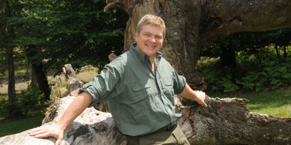 Ray Mears (Smaller)