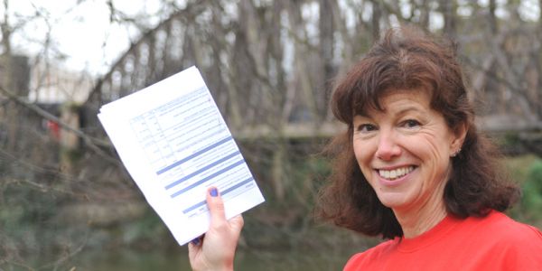 sue murphy with sponsorship forms