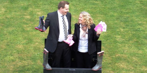 Hotel and school bosses join forces to help walkers and raise money