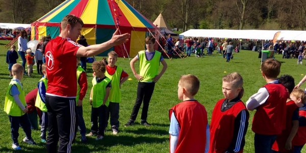 Kevin Sandwith delivers a coaching session at Shropshire Kids Festival