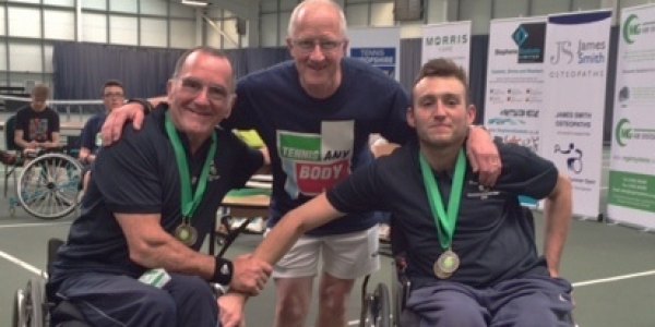 Bob Kerr with doubles winners John Lambert and Scott Smith