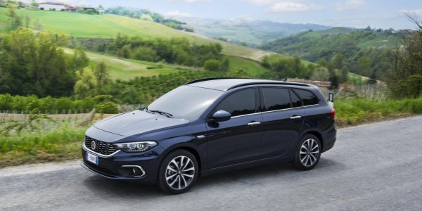 160502_Fiat_Tipo-station-wagon_03[1]