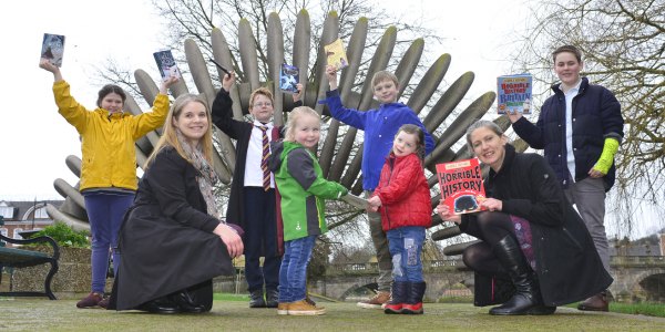 Galliers launch sponsorship of Bookfest