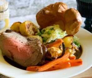 Sunday Lunch Image
