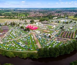 Organisers of this year’s Shrewsbury Folk Festival are hosting a two-day virtual festival to help raise funds for Hope House