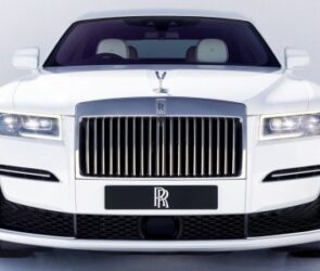 P90398174_highRes_the-new-rolls-royce- (2)