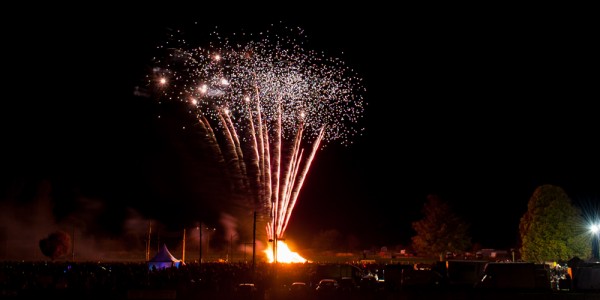 Media_County_Ground_Fireworks-1080-_November_05,_2016